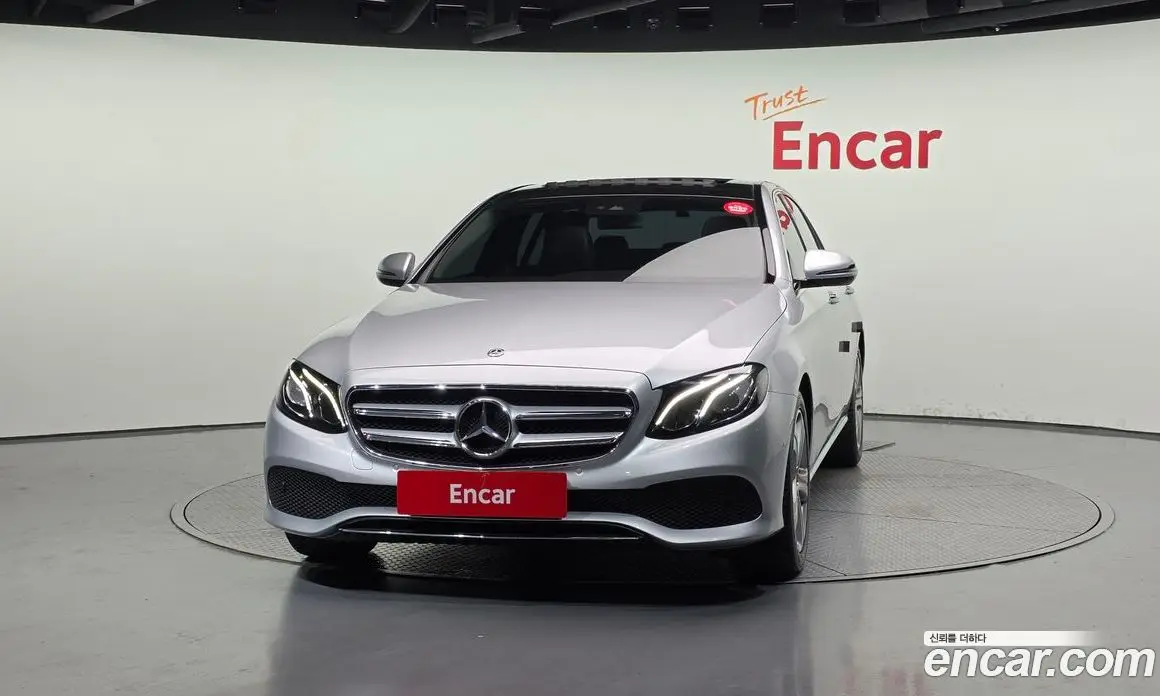 Mercedes-Benz E-Class 2018 2.0 автомат (гидро), фото 3 Mercedes-Benz E-Class 2018 2.0 автомат (гидро), фото 3