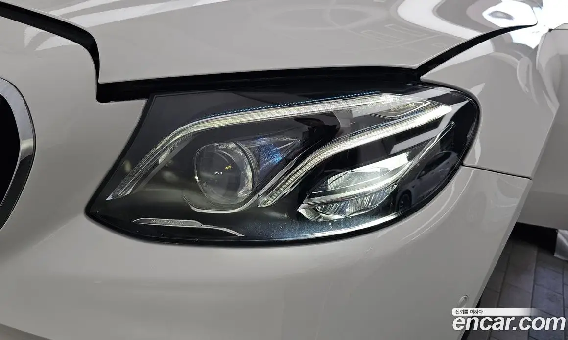 Mercedes-Benz E-Class 2018 1.9 автомат (гидро), фото 8 Mercedes-Benz E-Class 2018 1.9 автомат (гидро), фото 8