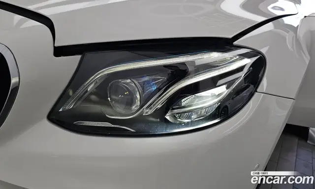 Mercedes-Benz E-Class 2018 1.9 автомат (гидро), миниатюра 8 Mercedes-Benz E-Class 2018 1.9 автомат (гидро), миниатюра 8