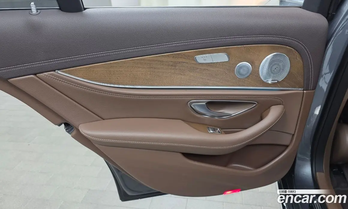 Mercedes-Benz E-Class 2019 2.0 автомат (гидро), фото 15