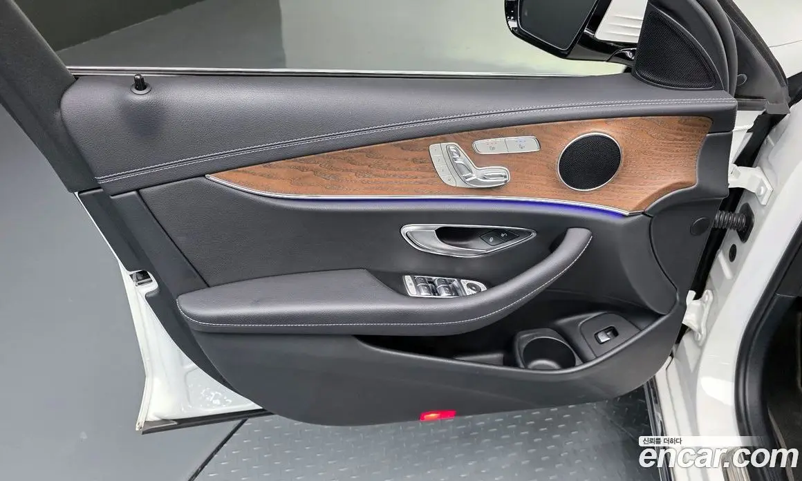 Mercedes-Benz E-Class 2021 1.9 автомат (гидро), фото 14