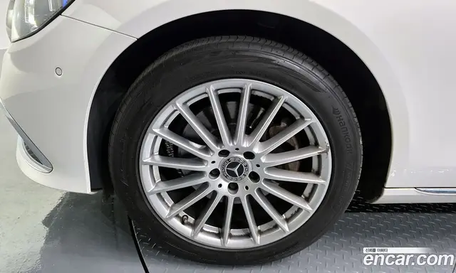 Mercedes-Benz E-Class 2021 1.9 автомат (гидро), миниатюра 5