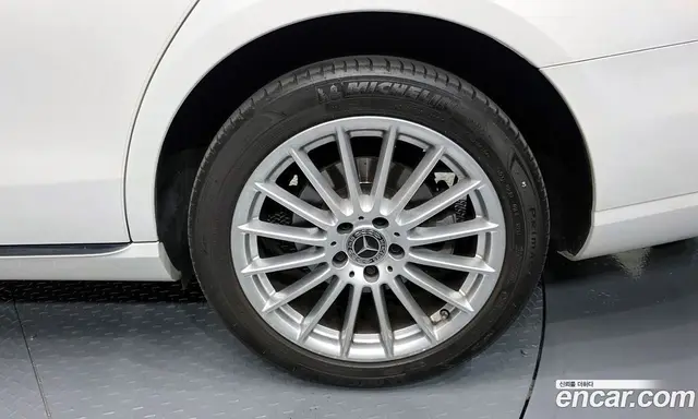 Mercedes-Benz E-Class 2021 1.9 автомат (гидро), миниатюра 7