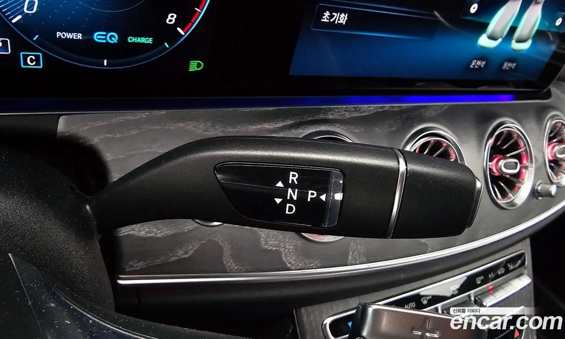 Mercedes-Benz E-Class 2022 2.0 автомат (гидро), фото 12 Mercedes-Benz E-Class 2022 2.0 автомат (гидро), фото 12
