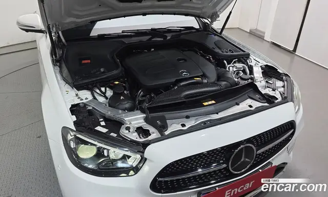 Mercedes-Benz E-Class 2022 2.0 автомат (гидро), миниатюра 6 Mercedes-Benz E-Class 2022 2.0 автомат (гидро), миниатюра 6