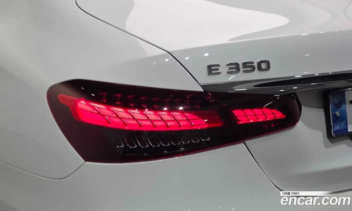Mercedes-Benz E-Class 2022 2.0 автомат (гидро), фото 9 Mercedes-Benz E-Class 2022 2.0 автомат (гидро), фото 9