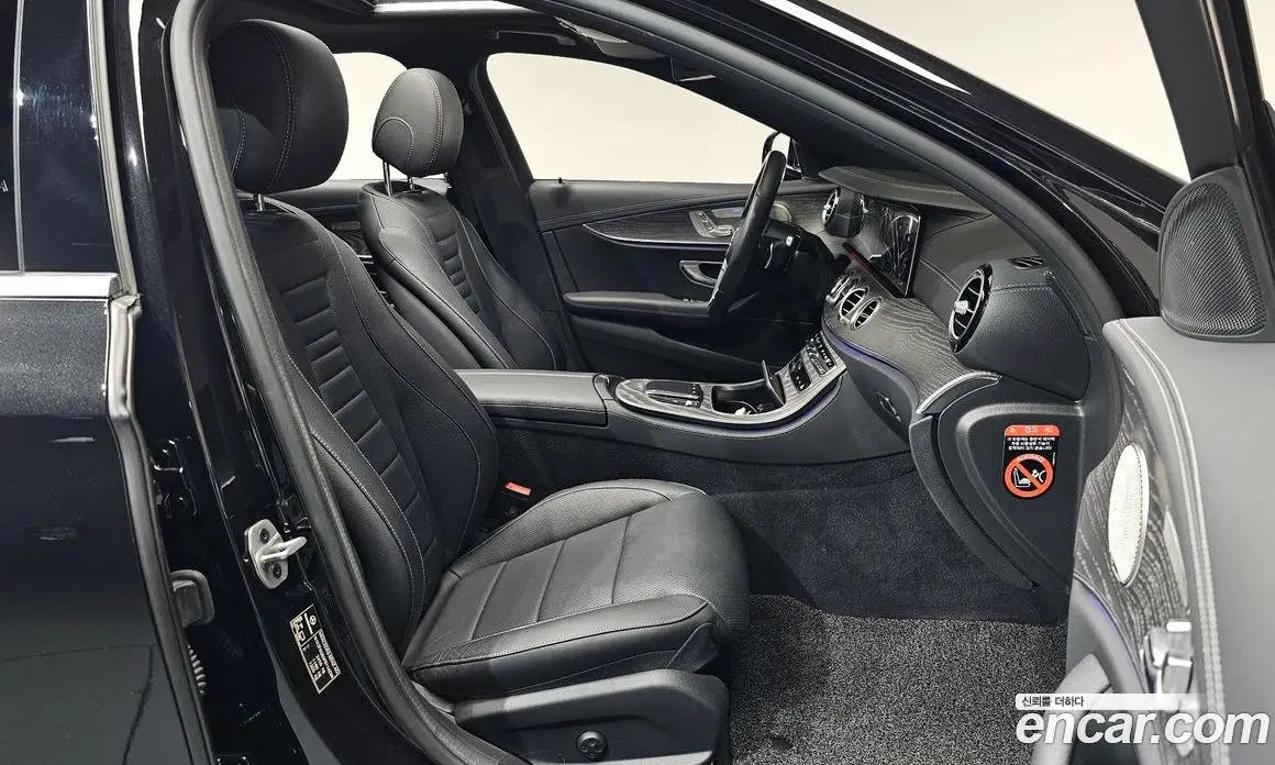 Mercedes-Benz E-Class 2022 2.0 автомат (гидро), фото 15 Mercedes-Benz E-Class 2022 2.0 автомат (гидро), фото 15