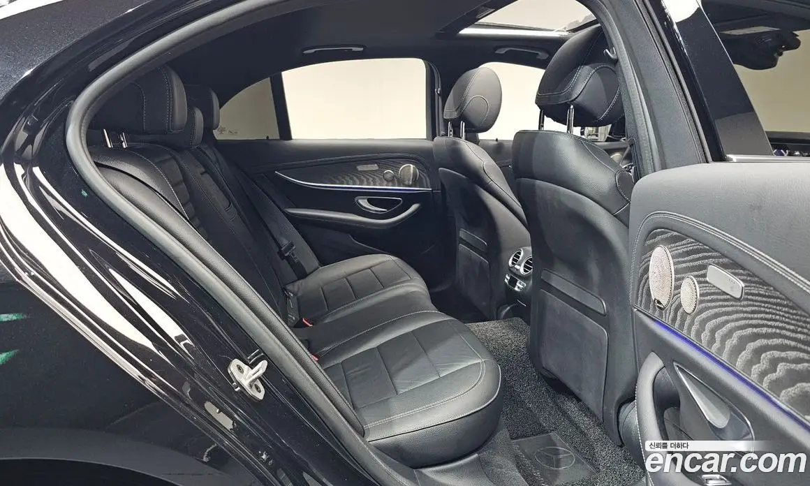Mercedes-Benz E-Class 2022 2.0 автомат (гидро), фото 16 Mercedes-Benz E-Class 2022 2.0 автомат (гидро), фото 16