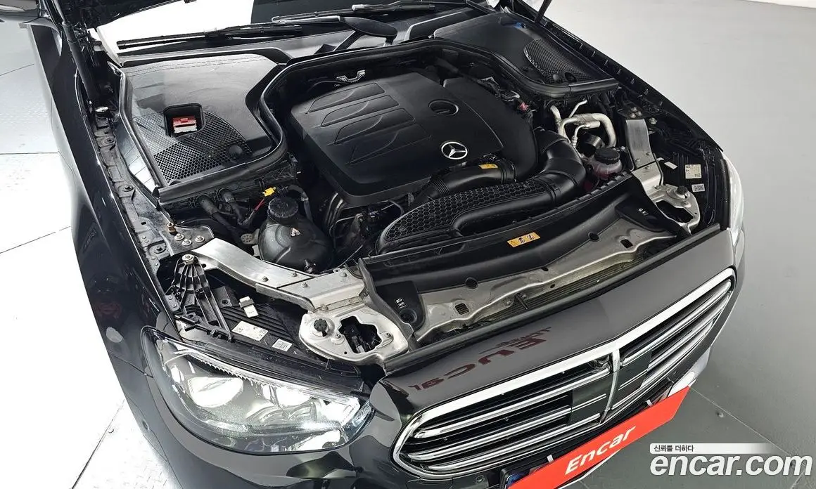 Mercedes-Benz E-Class 2022 2.0 автомат (гидро), фото 5 Mercedes-Benz E-Class 2022 2.0 автомат (гидро), фото 5