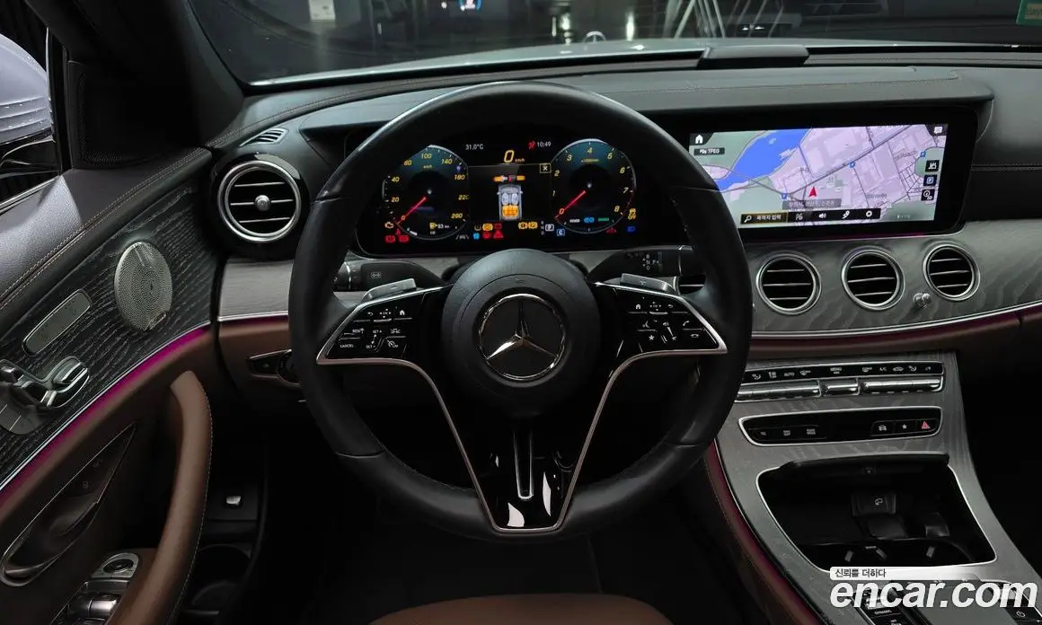 Mercedes-Benz E-Class 2023 2.0 автомат (гидро), фото 19