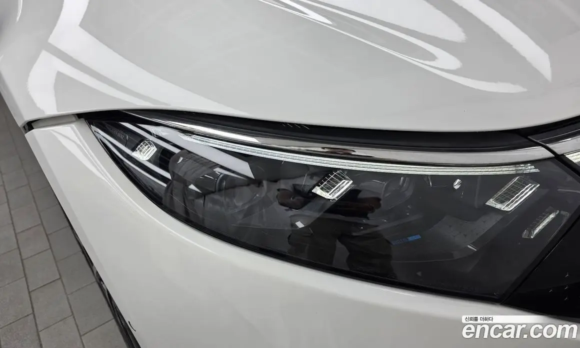 Mercedes-Benz EQS 2022 0.3 автомат (гидро), фото 8