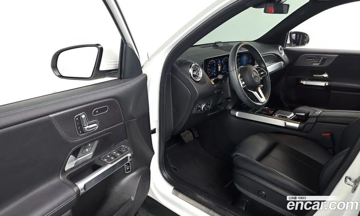 Mercedes-Benz GLB-Class 2020 2.0 автомат (гидро), фото 13 Mercedes-Benz GLB-Class 2020 2.0 автомат (гидро), фото 13