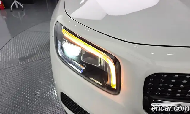 Mercedes-Benz GLB-Class 2020 2.0 автомат (гидро), миниатюра 8 Mercedes-Benz GLB-Class 2020 2.0 автомат (гидро), миниатюра 8