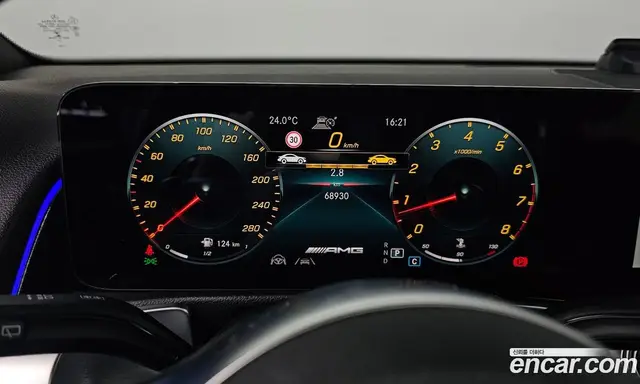 Mercedes-Benz GLB-Class 2022 2.0 автомат (гидро), миниатюра 11