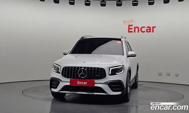 Mercedes-Benz GLB-Class 2022 2.0 автомат (гидро), миниатюра 3