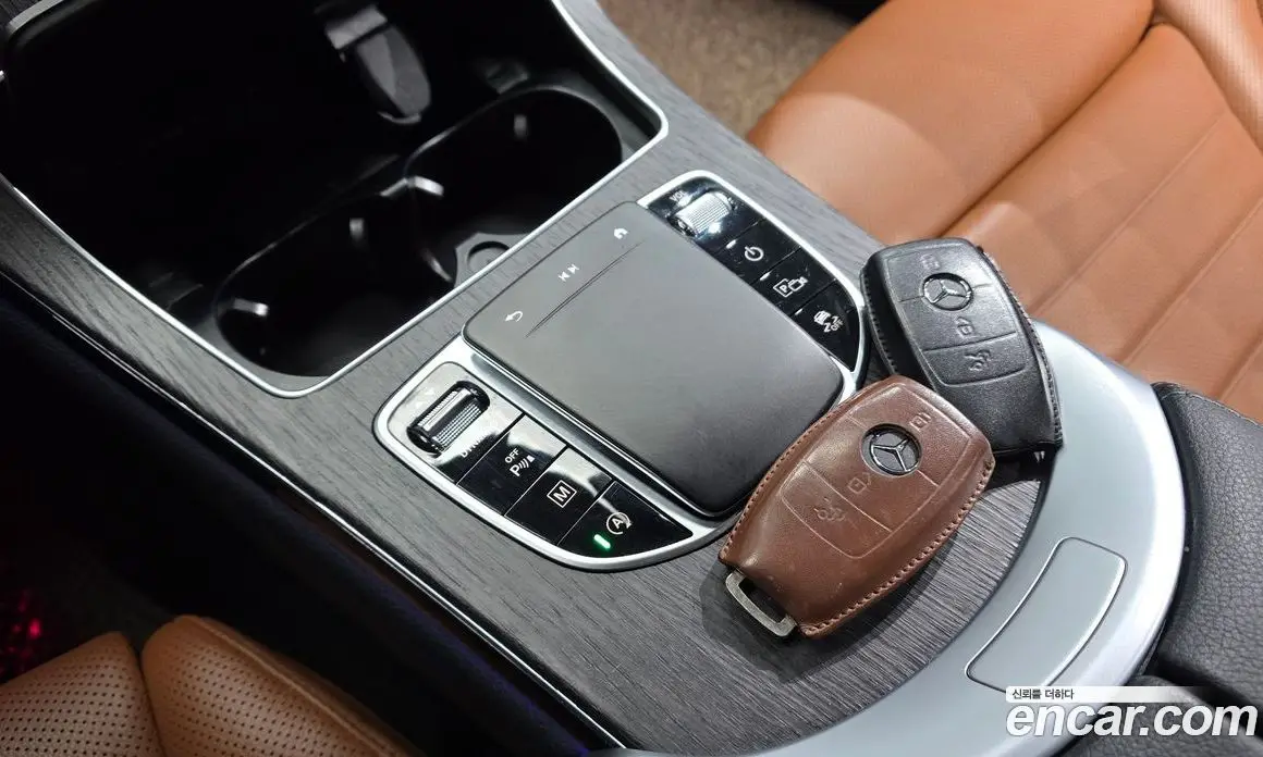 Mercedes-Benz GLC-Class 2022 2.0 автомат (гидро), фото 12 Mercedes-Benz GLC-Class 2022 2.0 автомат (гидро), фото 12