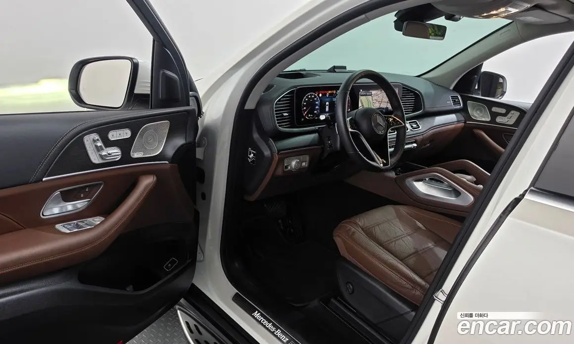 Mercedes-Benz GLE-Class 2024 3.0 автомат (гидро), фото 13
