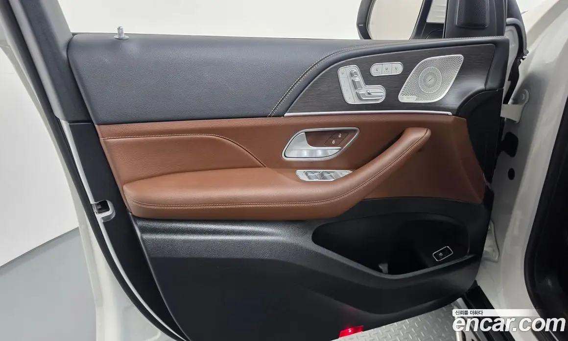 Mercedes-Benz GLE-Class 2024 3.0 автомат (гидро), фото 14