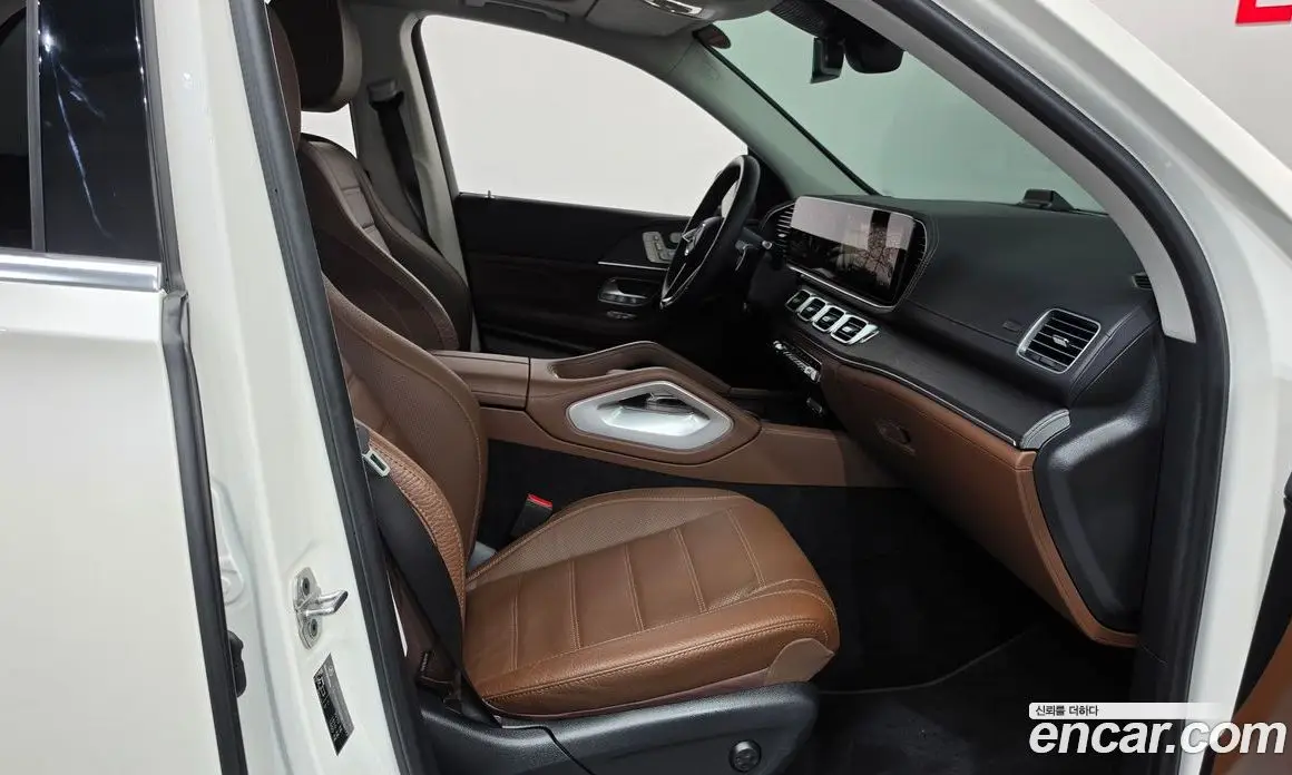 Mercedes-Benz GLE-Class 2024 3.0 автомат (гидро), фото 16