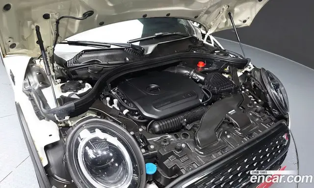 Mini Clubman 2022 2.0 автомат (гидро), миниатюра 6 Mini Clubman 2022 2.0 автомат (гидро), миниатюра 6
