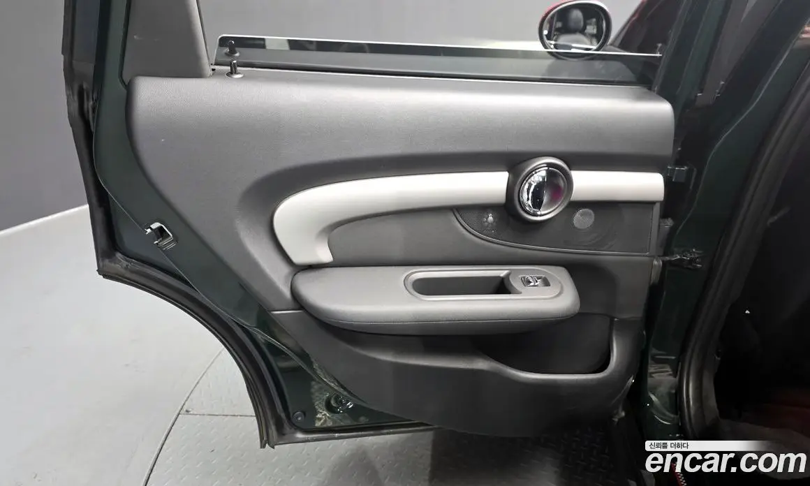 Mini Clubman 2023 2.0 автомат (гидро), фото 15