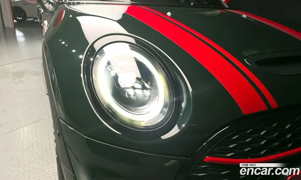 Mini Clubman 2023 2.0 автомат (гидро), фото 8