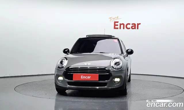 Mini Cooper 2015 1.5 автомат (гидро), миниатюра 3
