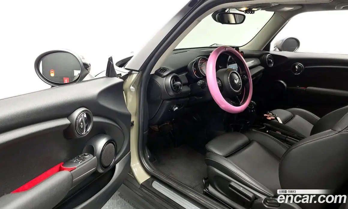 Mini Cooper 2018 1.5 автомат (гидро), фото 13 Mini Cooper 2018 1.5 автомат (гидро), фото 13