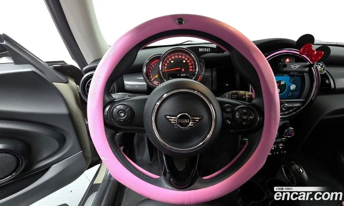 Mini Cooper 2018 1.5 автомат (гидро), фото 19 Mini Cooper 2018 1.5 автомат (гидро), фото 19