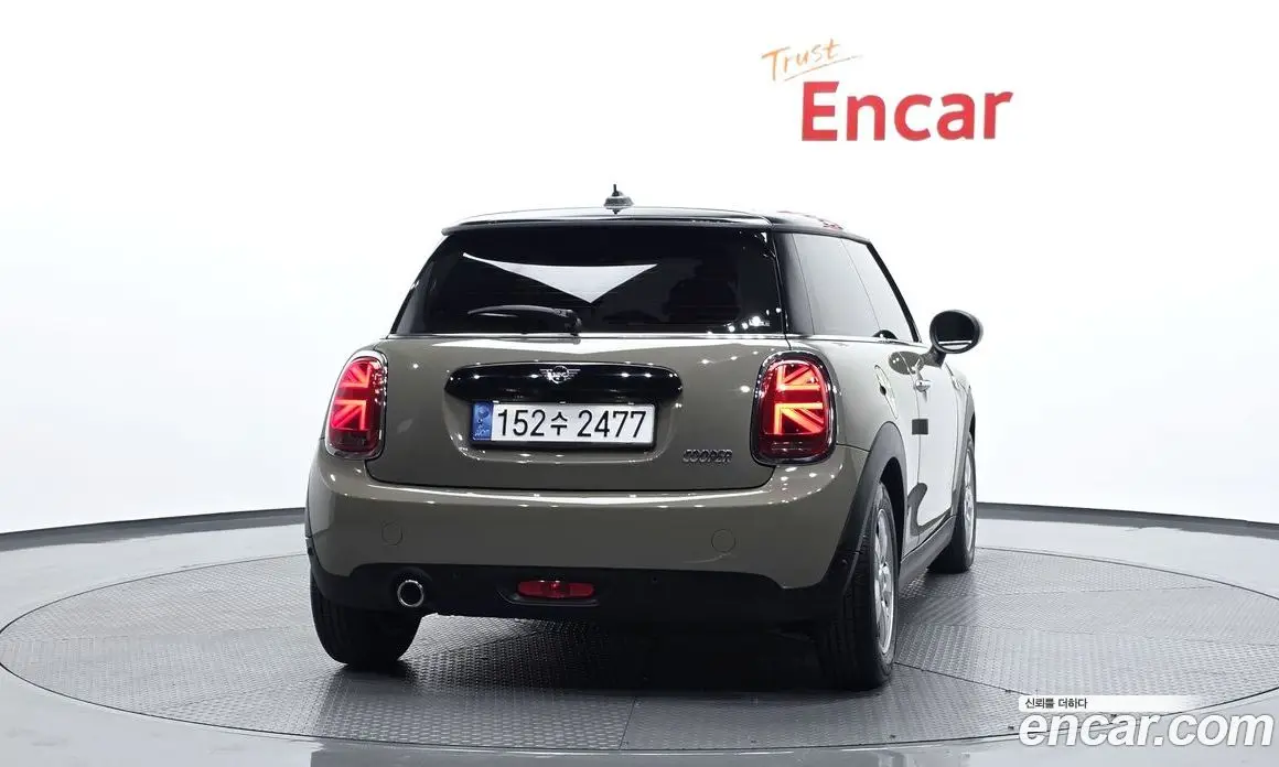 Mini Cooper 2018 1.5 автомат (гидро), фото 4 Mini Cooper 2018 1.5 автомат (гидро), фото 4