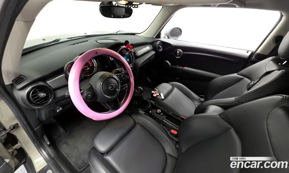 Mini Cooper 2018 1.5 автомат (гидро), фото 10 Mini Cooper 2018 1.5 автомат (гидро), фото 10