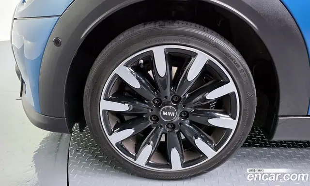 Mini Cooper 2021 2.0 автомат (гидро), миниатюра 5 Mini Cooper 2021 2.0 автомат (гидро), миниатюра 5