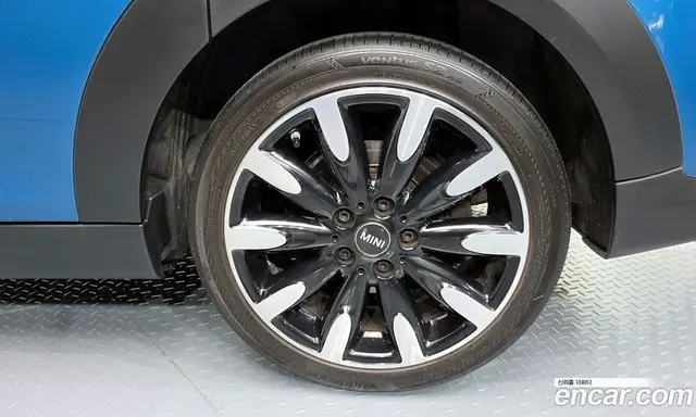 Mini Cooper 2021 2.0 автомат (гидро), миниатюра 7 Mini Cooper 2021 2.0 автомат (гидро), миниатюра 7