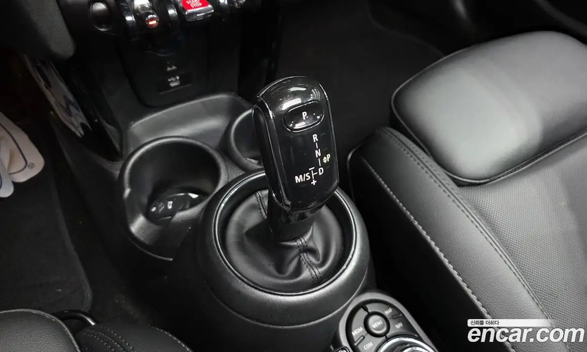 Mini Cooper 2021 1.5 автомат (гидро), фото 11