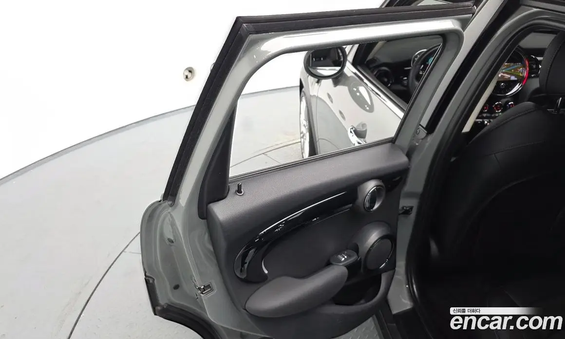 Mini Cooper 2021 1.5 автомат (гидро), фото 14