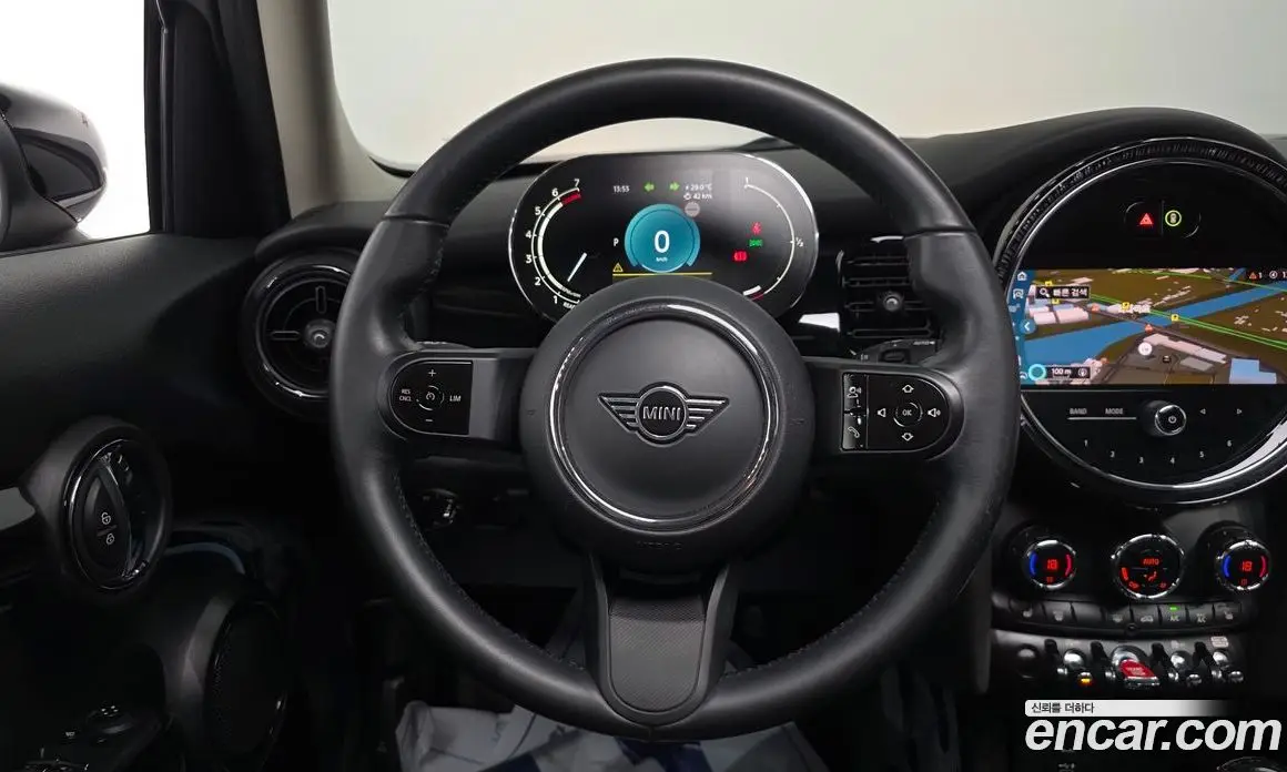 Mini Cooper 2021 1.5 автомат (гидро), фото 18