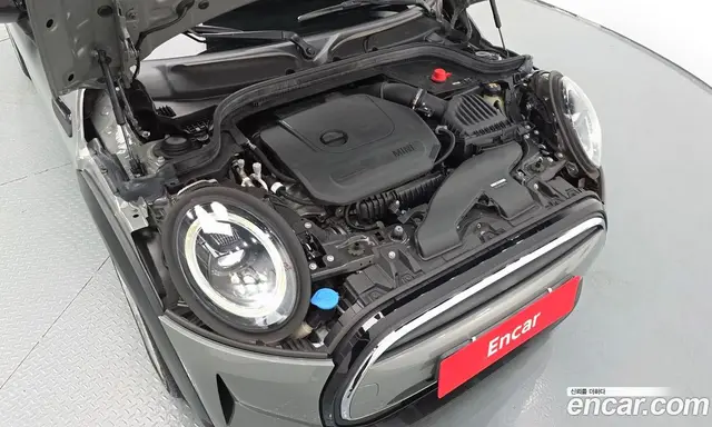 Mini Cooper 2021 1.5 автомат (гидро), миниатюра 5