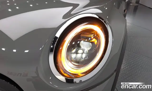Mini Cooper 2021 1.5 автомат (гидро), миниатюра 7