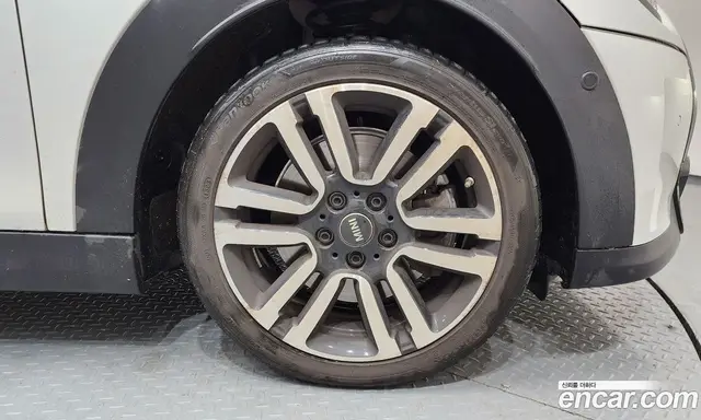 Mini Cooper 2023 2.0 автомат (гидро), миниатюра 7 Mini Cooper 2023 2.0 автомат (гидро), миниатюра 7