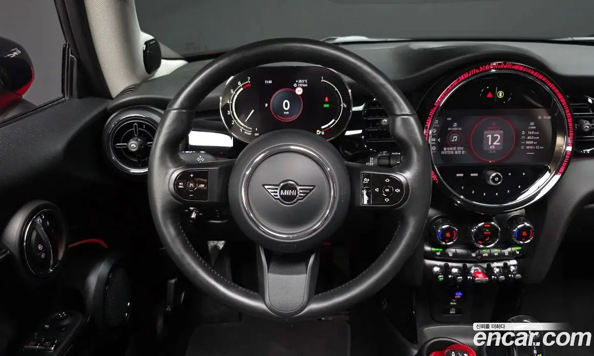 Mini Cooper 2023 1.5 автомат (гидро), фото 19