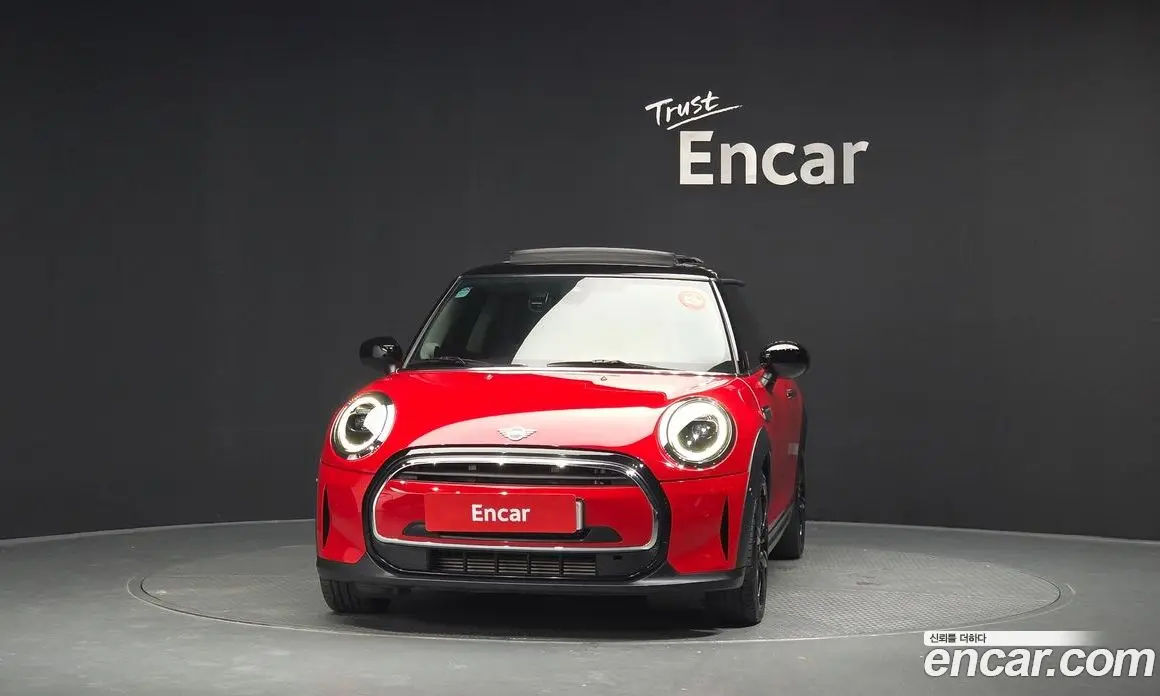 Mini Cooper 2023 1.5 автомат (гидро), фото 3