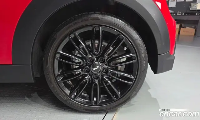 Mini Cooper 2023 1.5 автомат (гидро), миниатюра 7