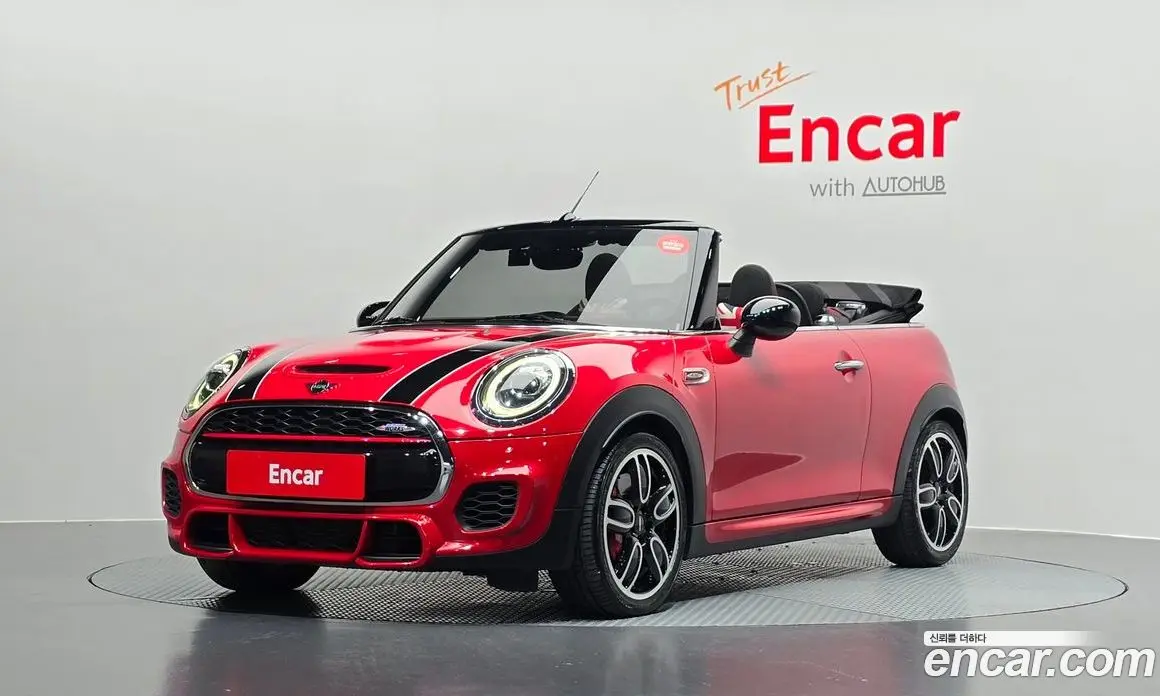 Mini Cooper Convertible 2019 2.0 автомат (гидро), фото 1 Mini Cooper Convertible 2019 2.0 автомат (гидро), фото 1