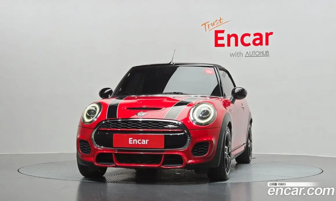 Mini Cooper Convertible 2019 2.0 автомат (гидро), фото 3 Mini Cooper Convertible 2019 2.0 автомат (гидро), фото 3