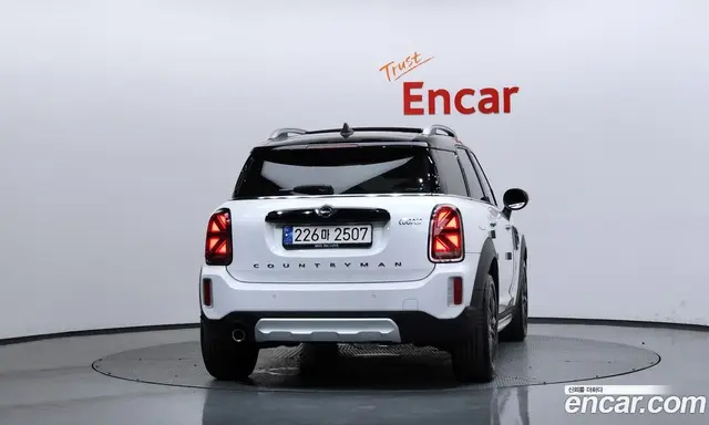 Mini Countryman 2024 1.5 автомат (гидро), миниатюра 3