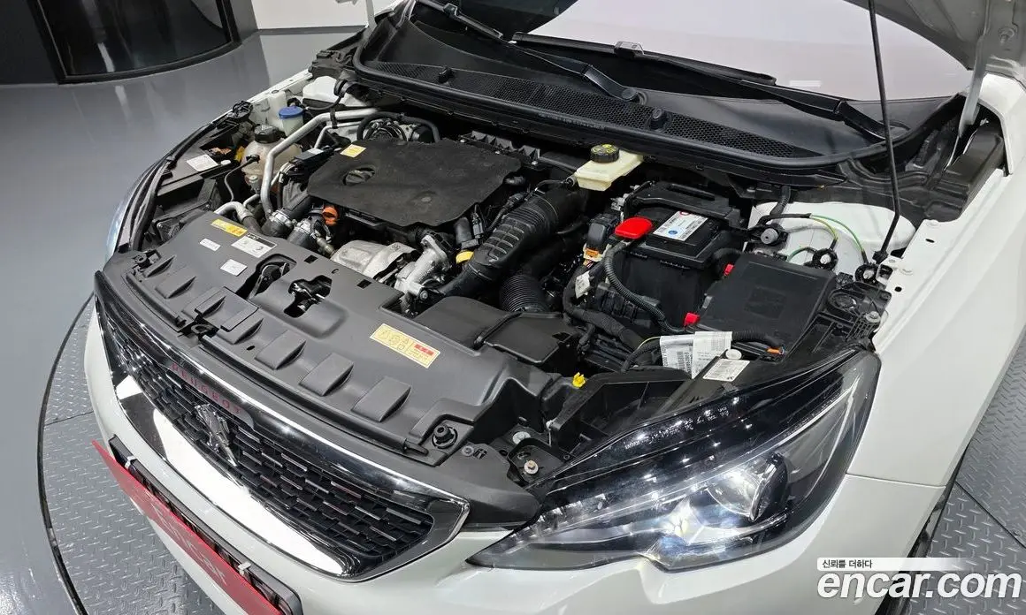 Peugeot 308 2019 1.5 автомат (гидро), фото 5 Peugeot 308 2019 1.5 автомат (гидро), фото 5