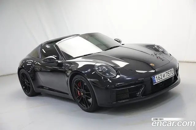 Porsche 911 2023 3.0 автомат (гидро), миниатюра 2