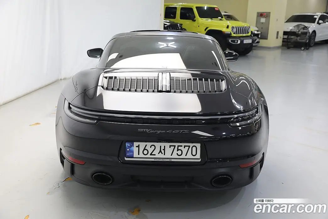 Porsche 911 2023 3.0 автомат (гидро), фото 5