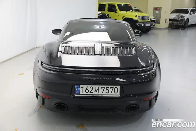 Porsche 911 2023 3.0 автомат (гидро), миниатюра 5