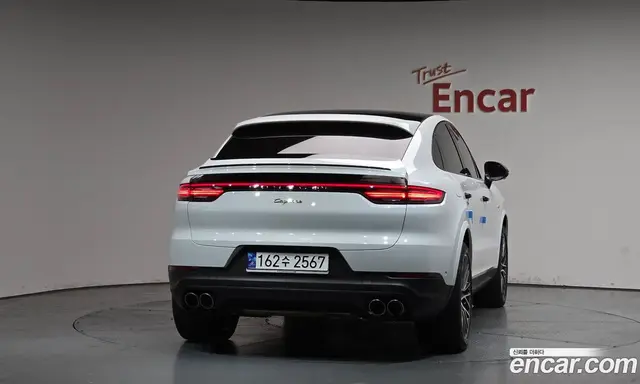 Porsche Cayenne 2021 3.0 автомат (гидро), миниатюра 3